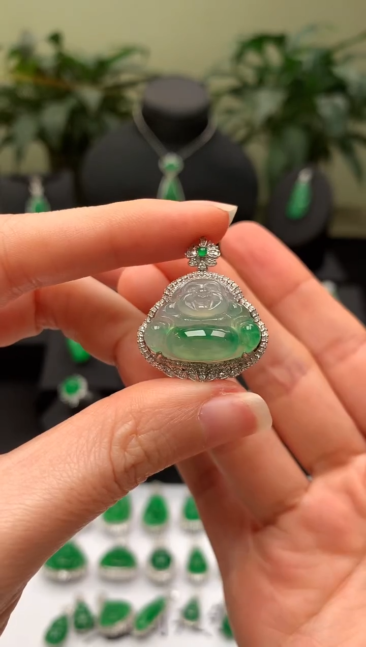 【闪购商品】翡翠颈饰18K金镶嵌佛公