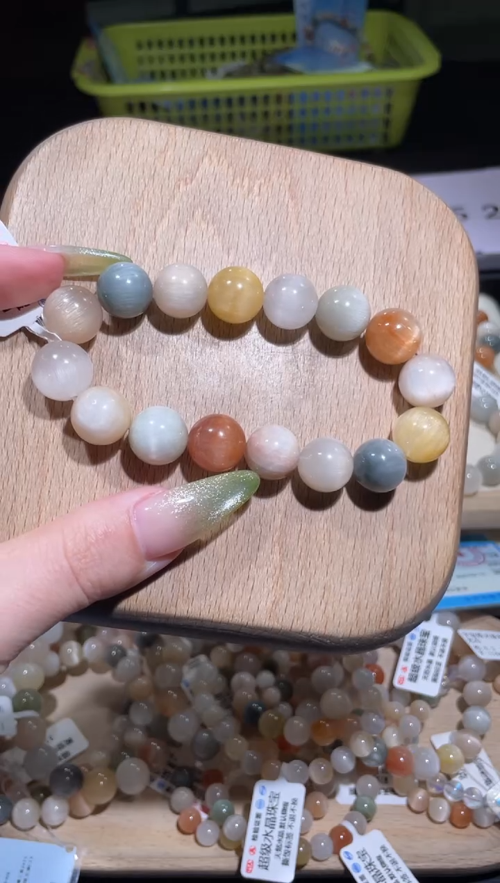 【闪购商品】水晶手链未镶嵌242号多样性发货一 Q13+