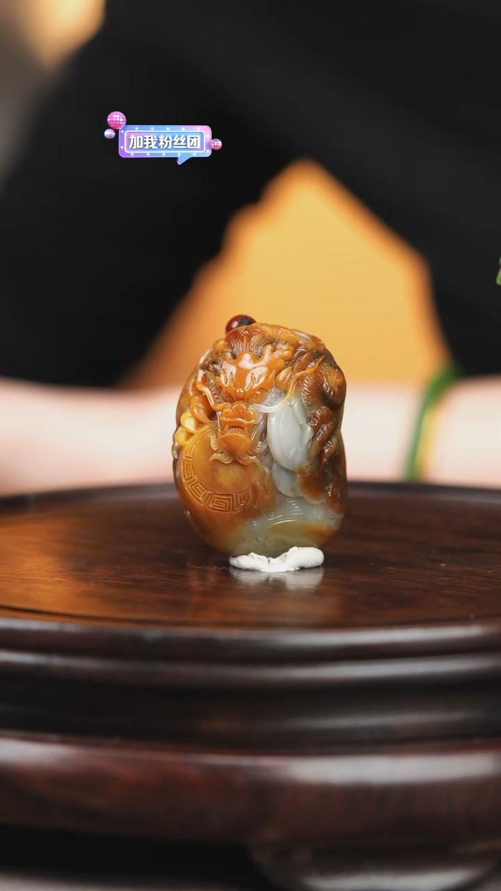 未镶嵌和田玉把件 