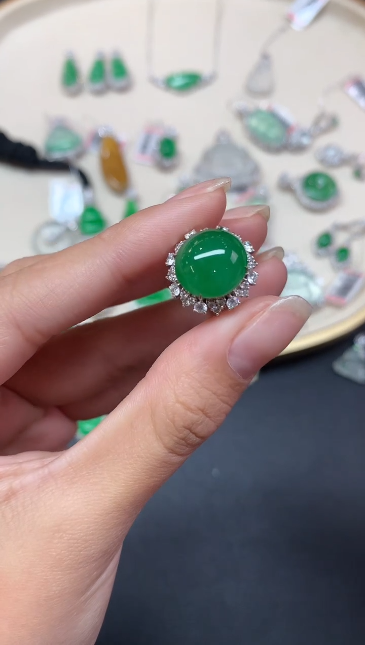 【闪购商品】翡翠戒指18K金镶嵌戒指A110|35800