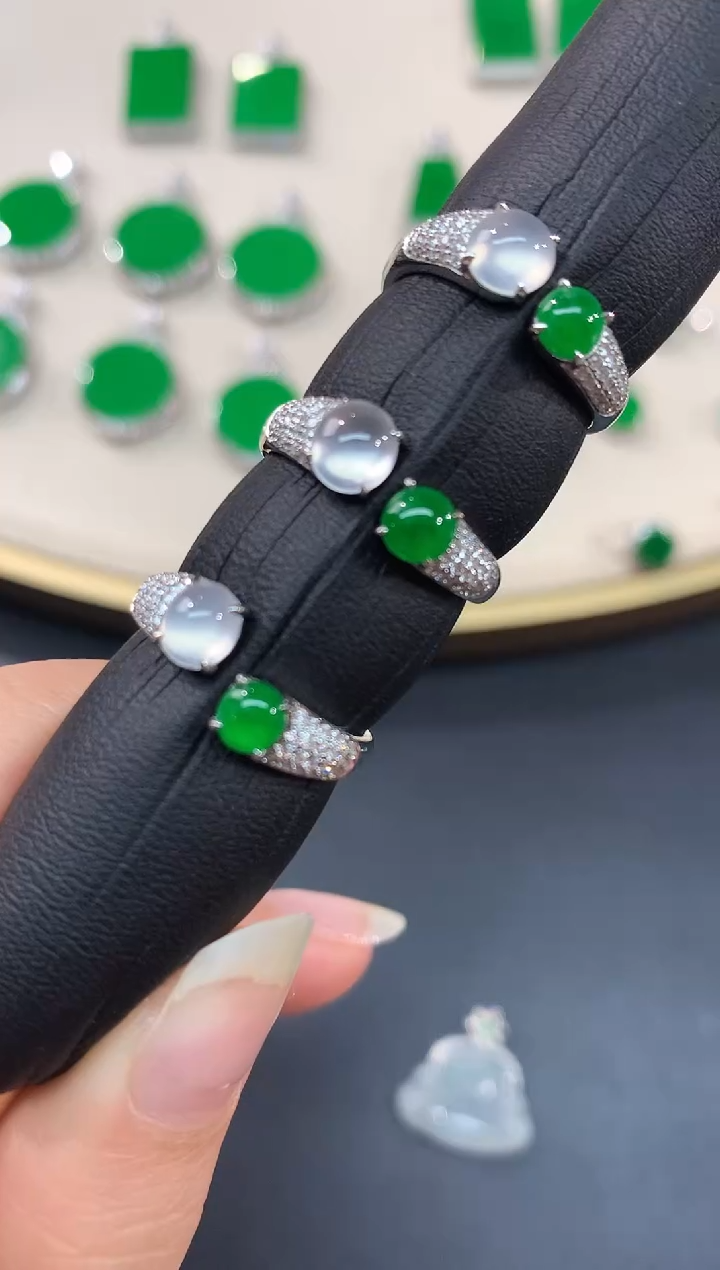 【闪购商品】翡翠戒指18K金镶嵌A488多样性发一件|8500