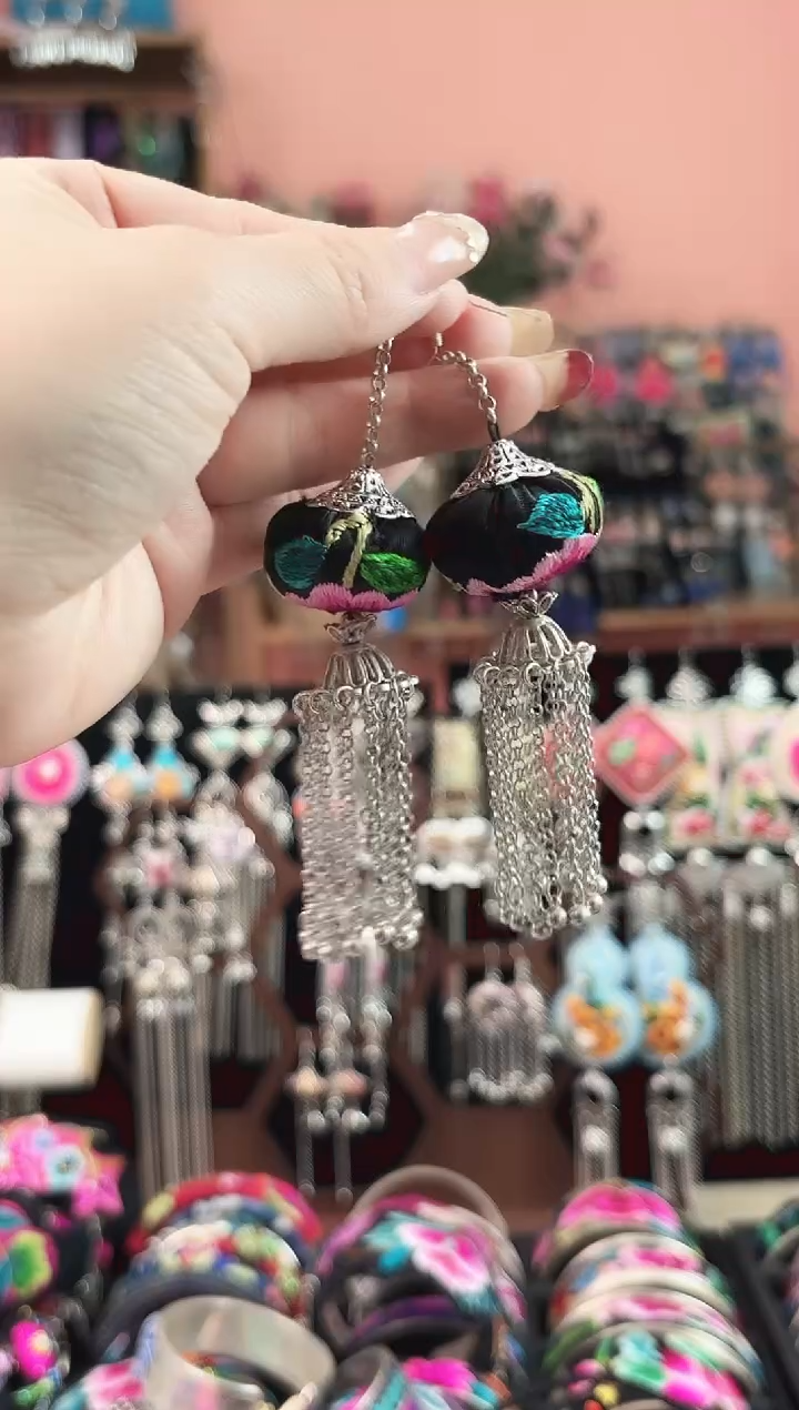 艺枝独绣手工饰品353