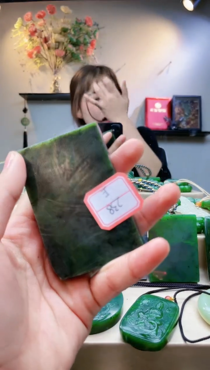 【闪购商品】和田玉挂件未镶嵌1