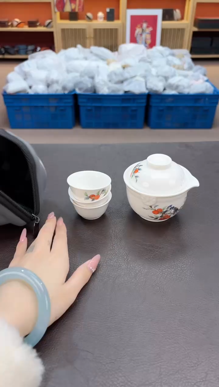 【闪购商品】摆件瓷SC1111111111111