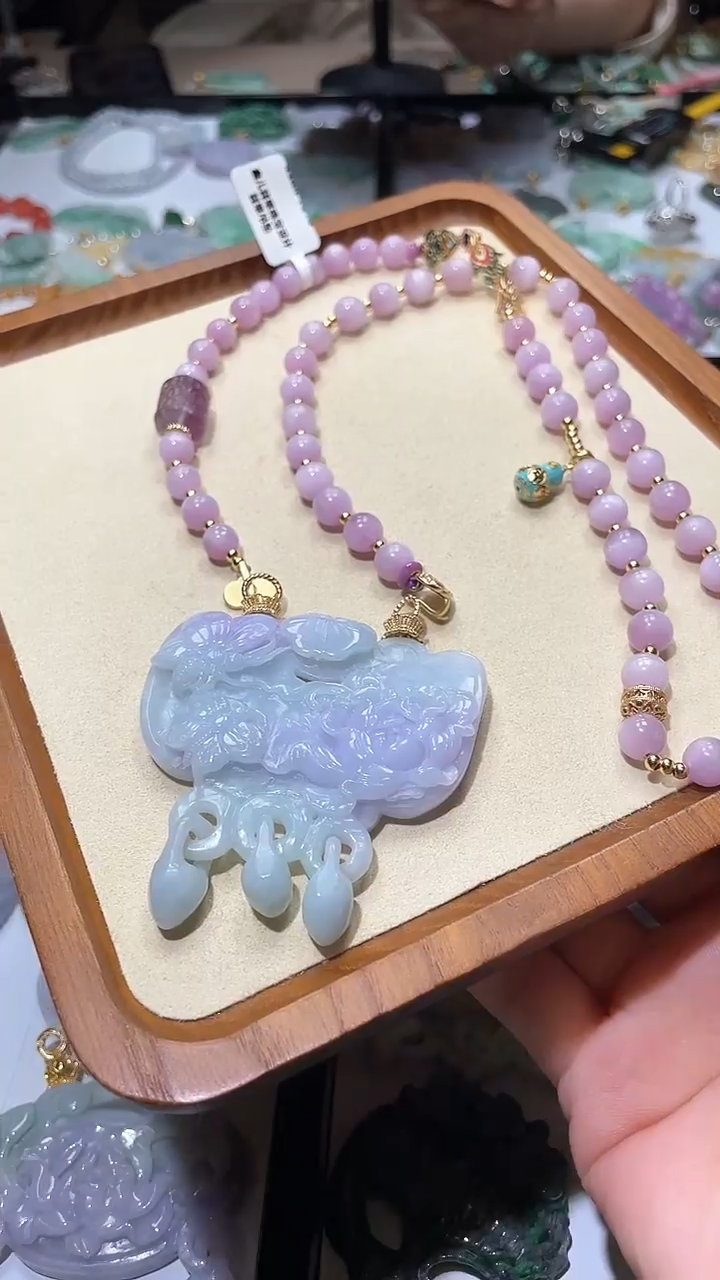 【闪购商品】翡翠颈饰未镶嵌吊坠