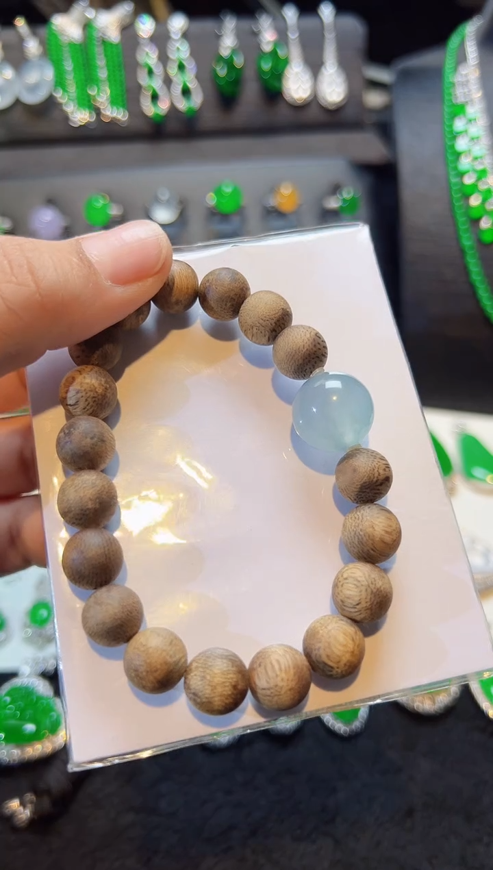 未镶嵌手串翡翠高冰珠子沉香手串