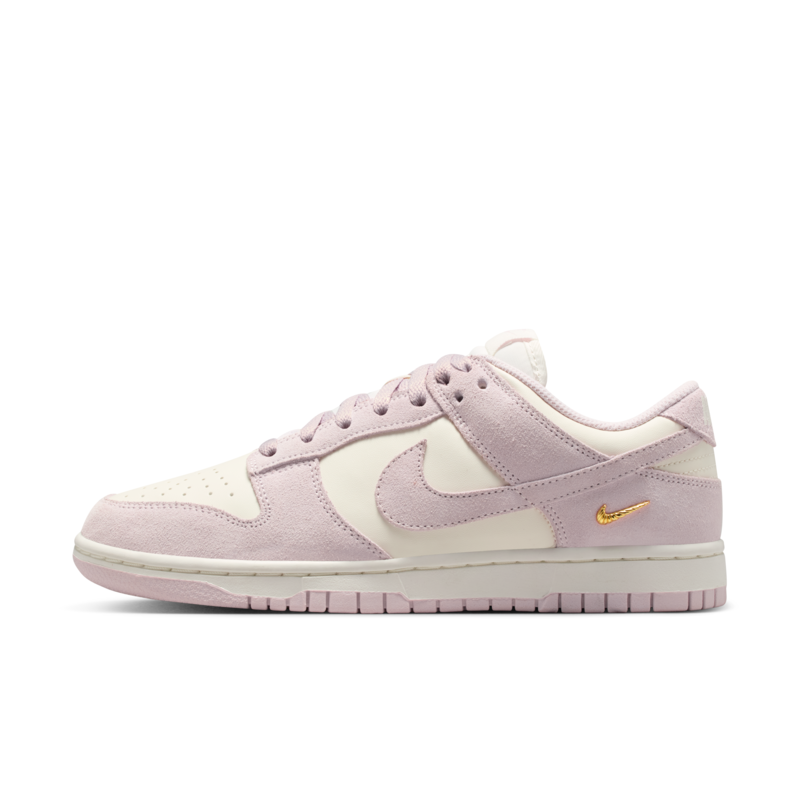 耐克女胶底运动鞋春季新款板鞋低帮平底复古Nike Dunk Low IO4244