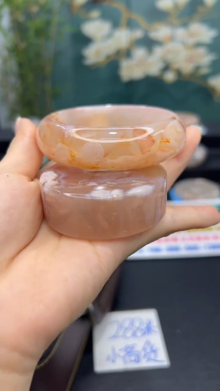 【闪购商品】石英质玉手镯未镶嵌A1103(61圈赠送镯心)