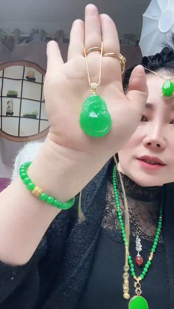 【闪购商品】翡翠颈饰14K金镶嵌财神爷吊坠