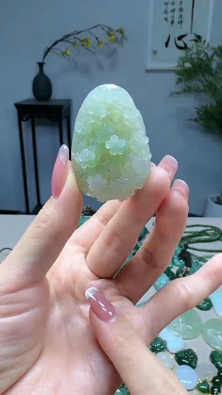 未镶嵌和田玉挂件1