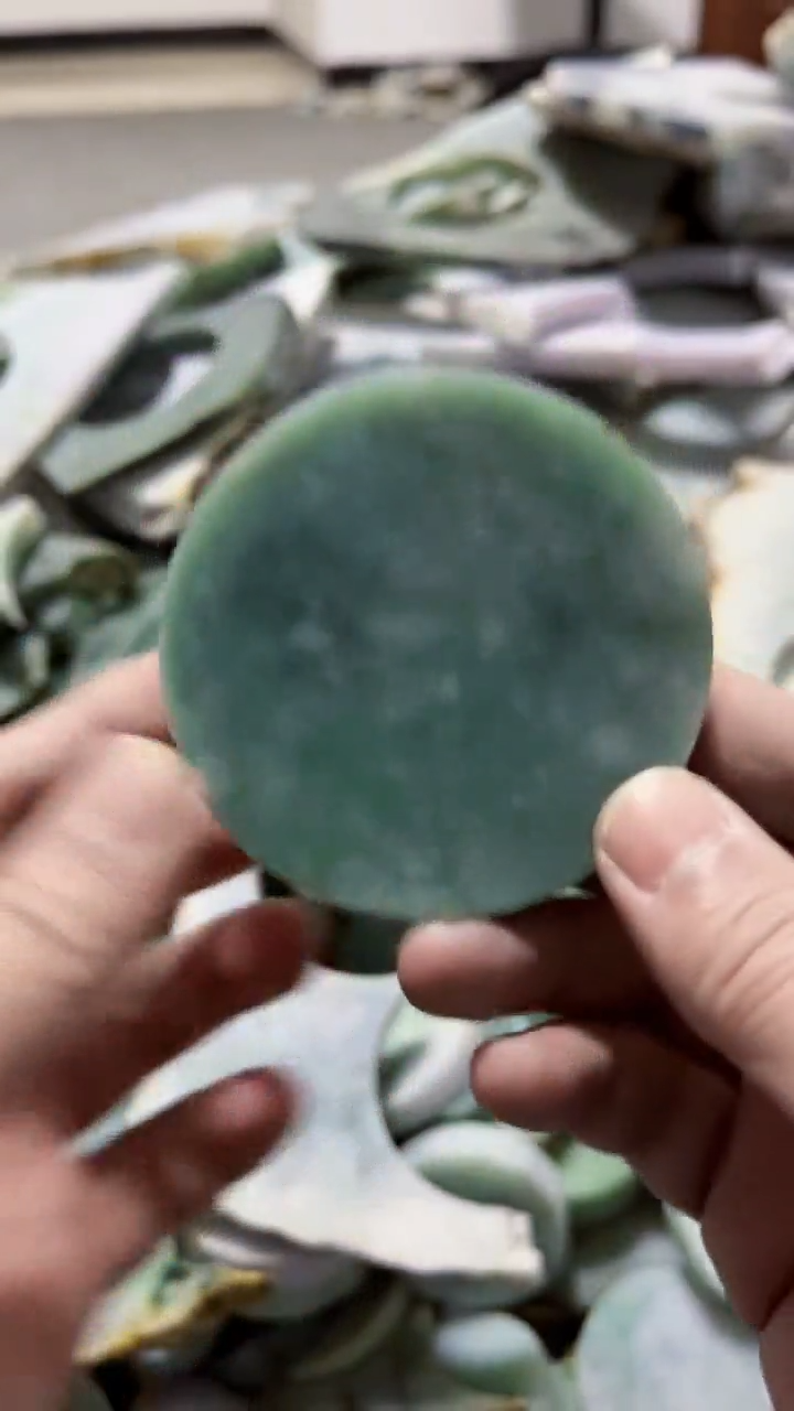 【闪购商品】翡翠挂件未镶嵌A货康壹011