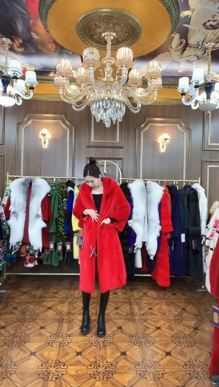 时尚新款貂皮大衣