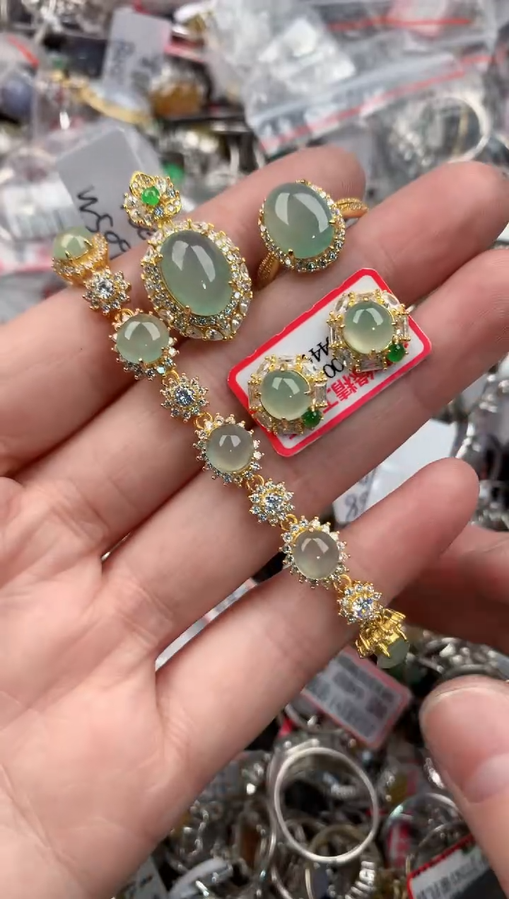 银S925镶嵌戒指翡翠555      10