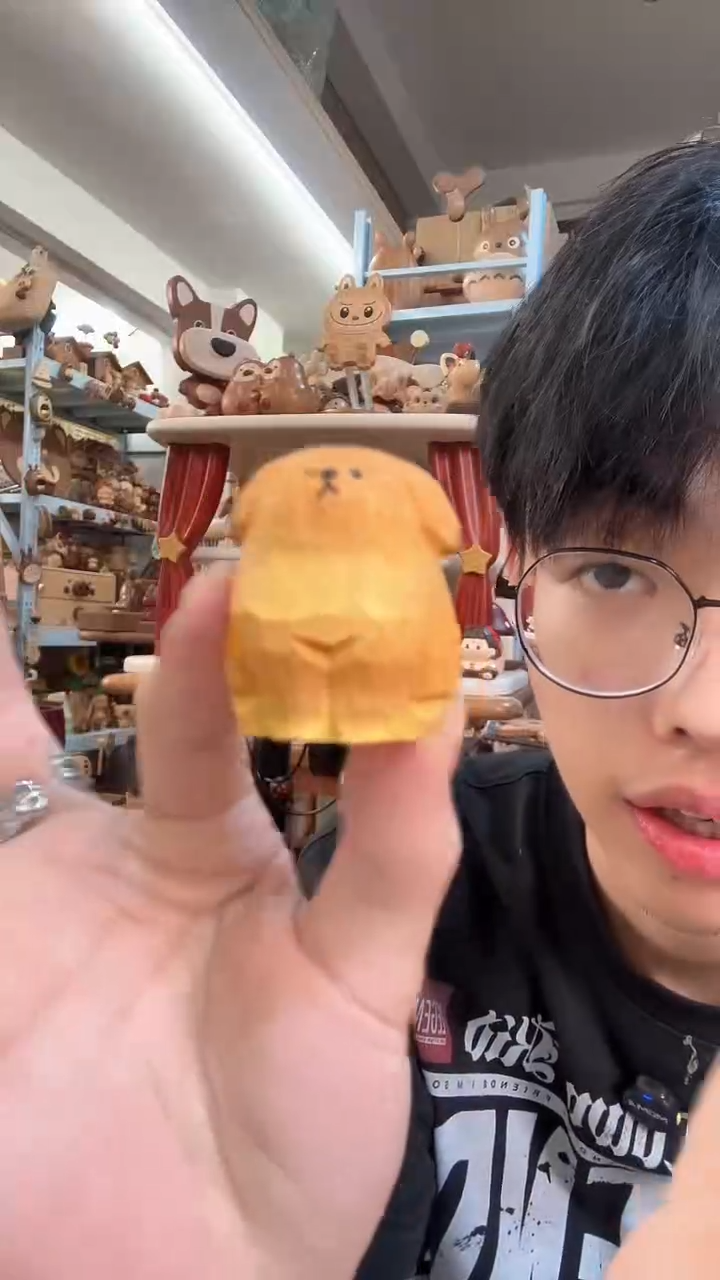 木原木木雕金毛摆件