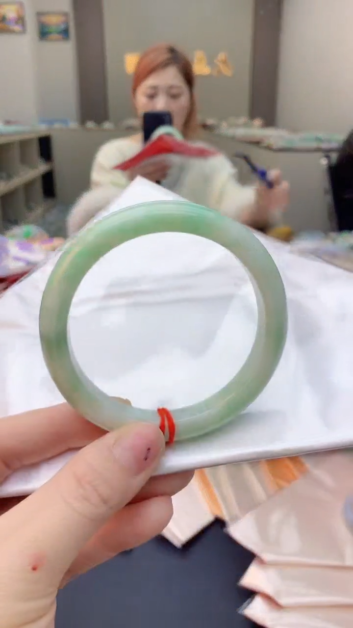 【闪购商品】翡翠手镯未镶嵌1001767354