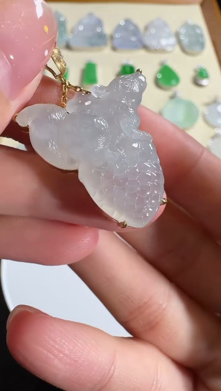 【闪购商品】翡翠吊坠(不含链)18K金镶嵌【源头工厂】钻石镶嵌