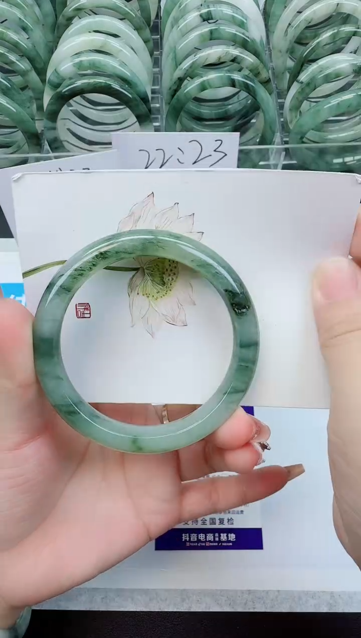 【闪购商品】石英质玉手镯未镶嵌B56号/59-60圈
