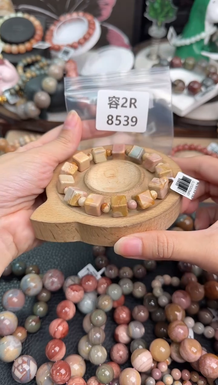 未镶嵌手链石英质玉用****62R8539