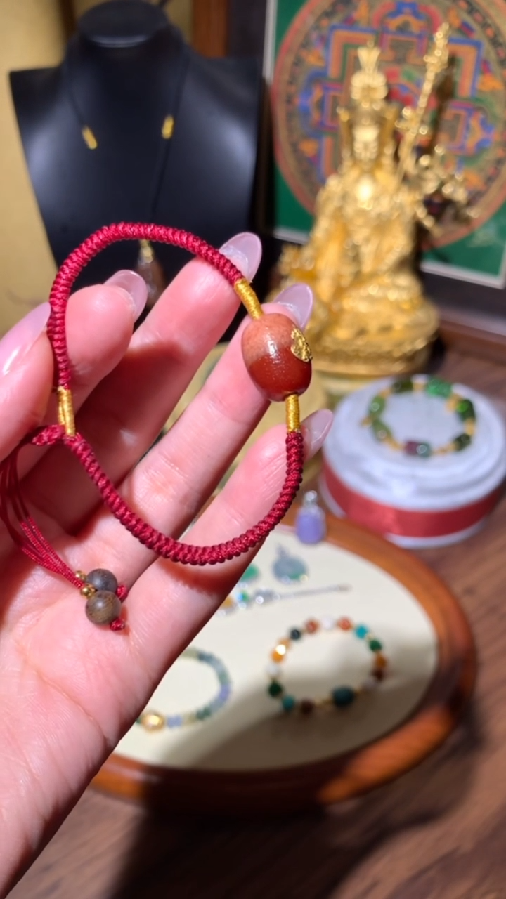 【闪购商品】玛瑙/玉髓手串18K金镶嵌手串