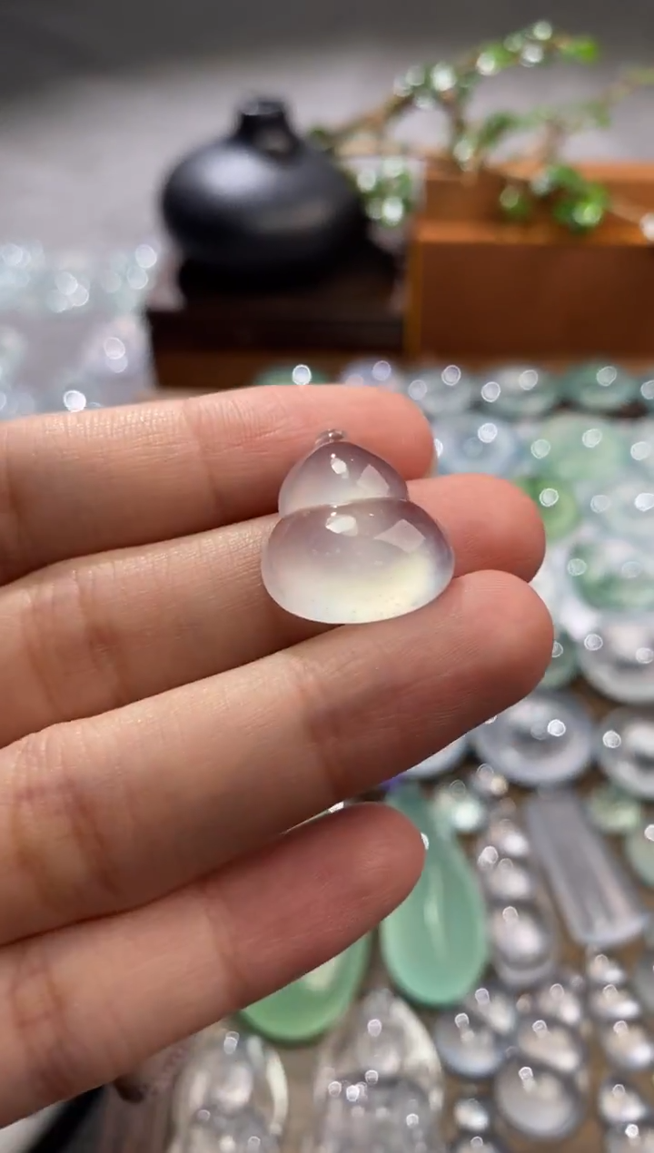 吊坠(不含链)未镶嵌翡翠葫芦