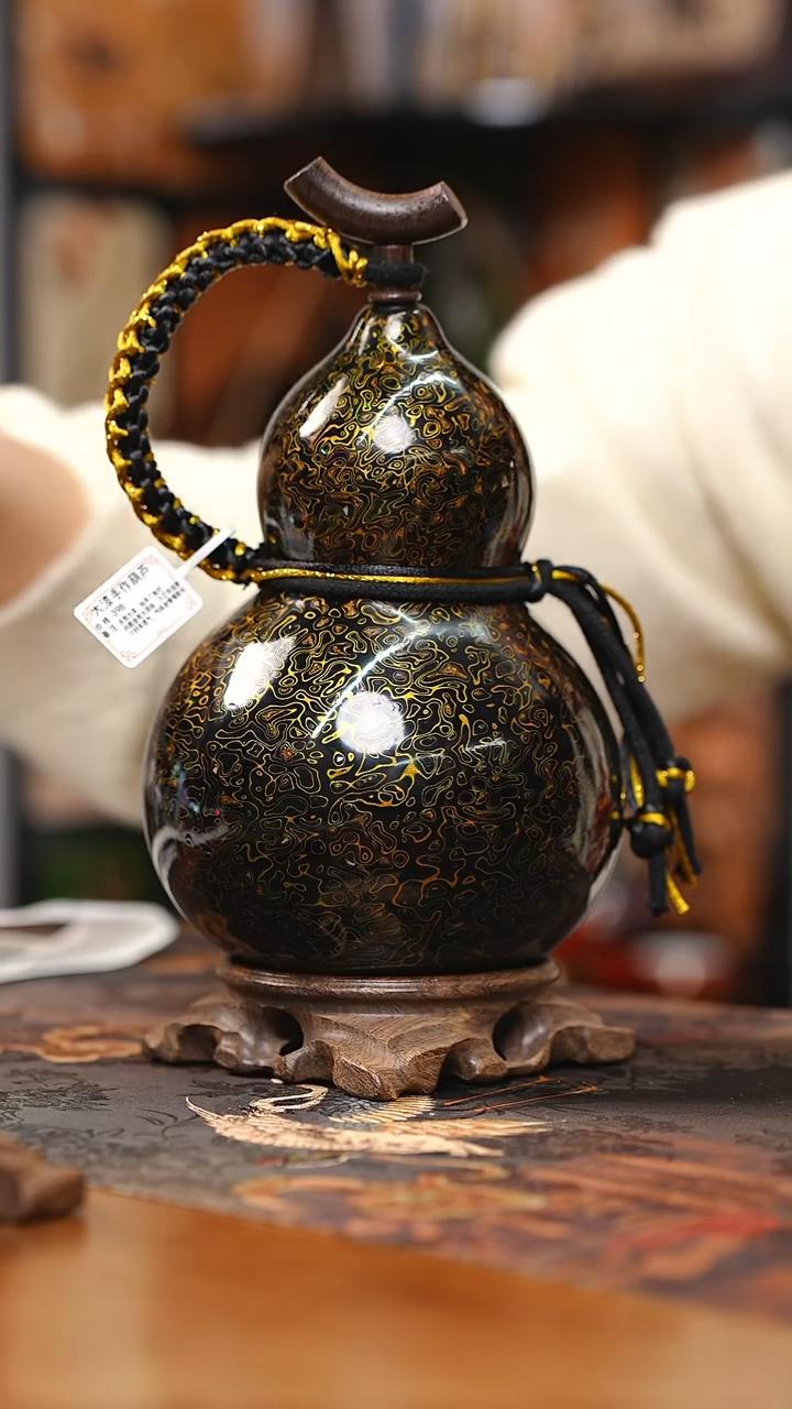 【闪购商品】RV218漆艺酒葫芦不包手串及旋转底座