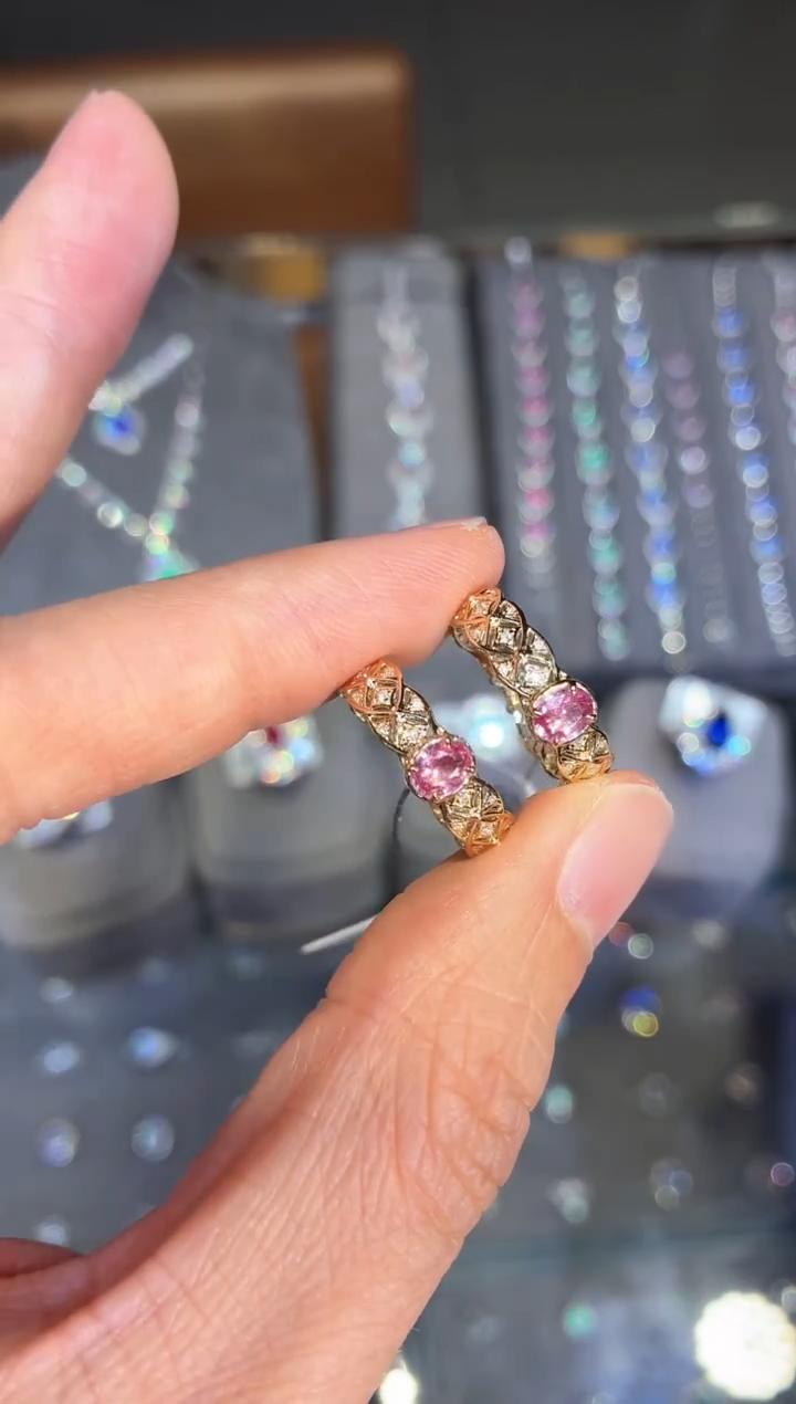 戒指彩色蓝宝石18K金镶嵌【闪购】不低于0.34ct/多样性发其一