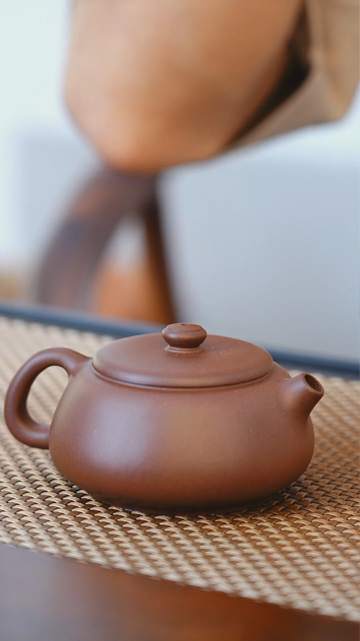 茶壶紫砂宜兴原矿紫砂壶 澄怀 150cc 革紫泥 