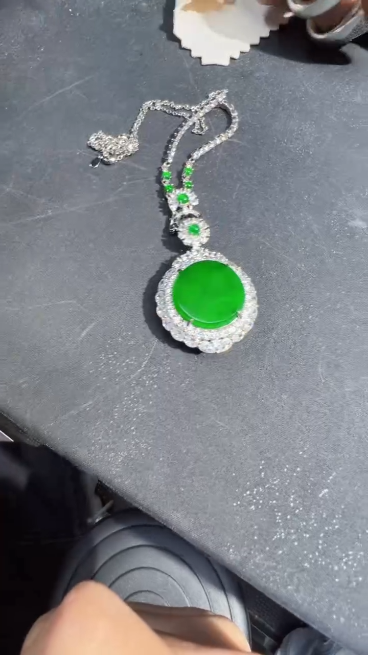 【闪购商品】定制翡翠未镶嵌无事牌1