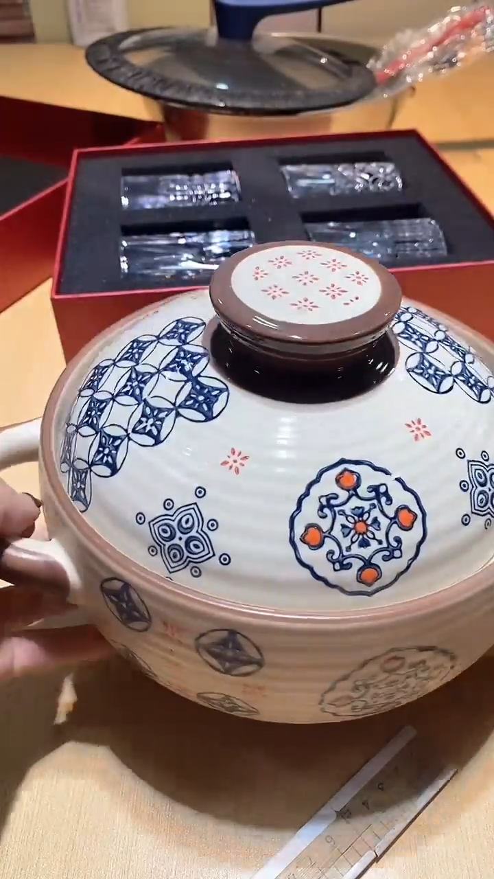 【闪购商品】瓷片锅碗瓢盆一件不剩