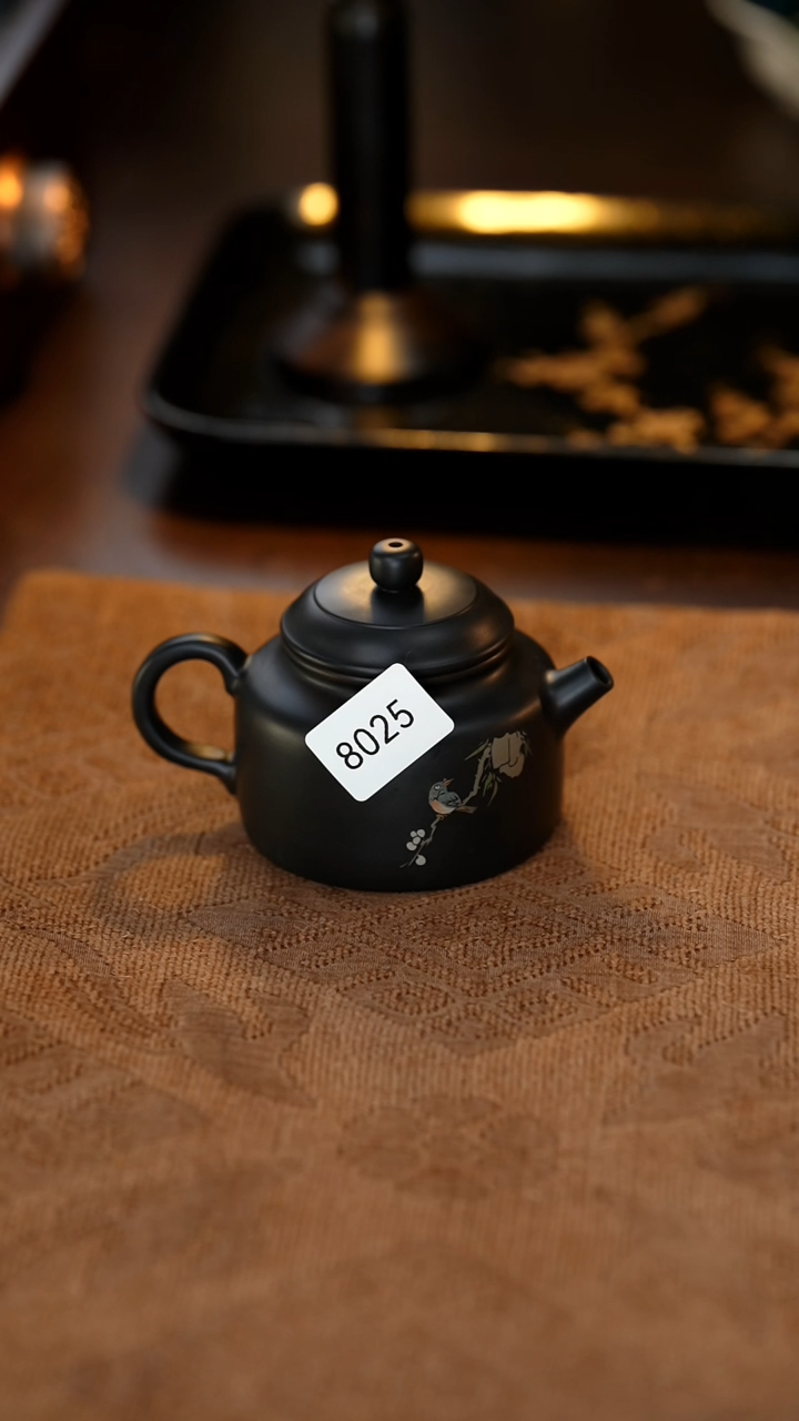 【闪购商品】雲梦茶器紫陶小壶8025