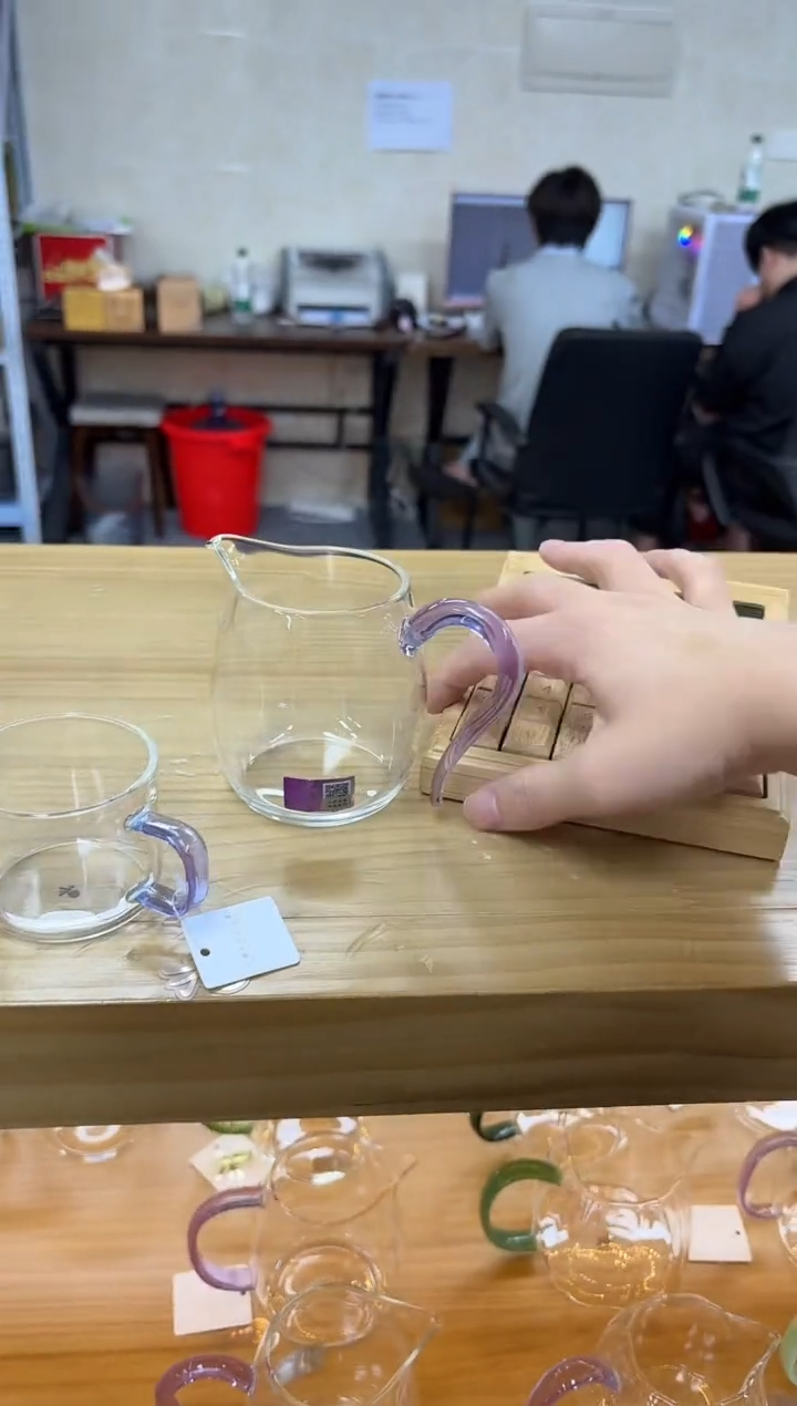 禾器慕然茶海浅紫色+禾器清尚杯一个装