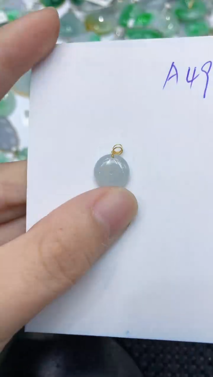 【闪购商品】翡翠颈饰18K金镶嵌11111111111