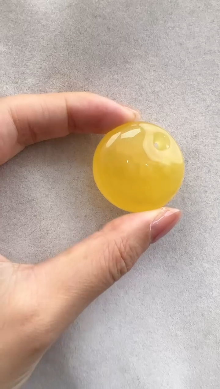 【闪购商品】琥珀裸石未镶嵌10204217-吊坠