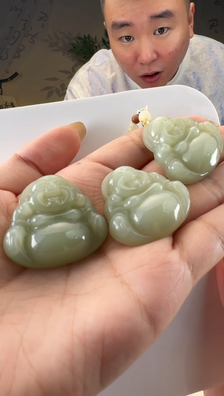 和田玉未镶嵌颈饰35佛公 多样性发其一