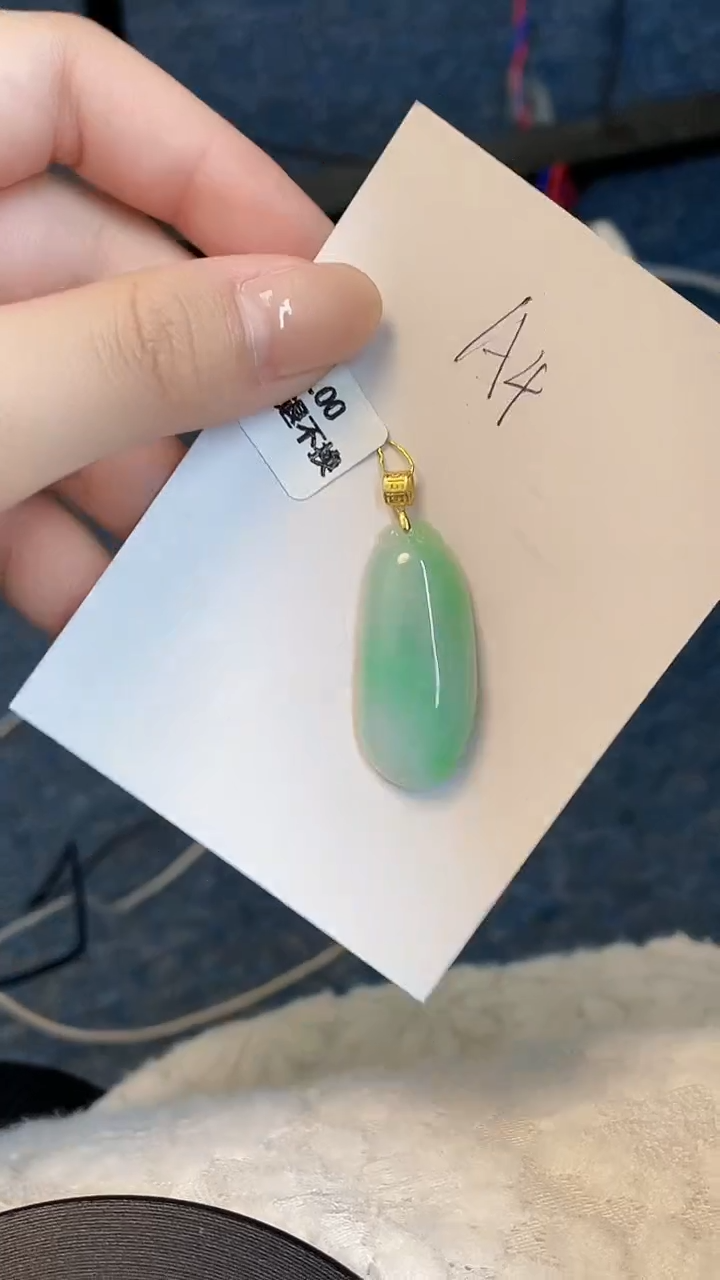 【闪购商品】翡翠颈饰18K金镶嵌0000000000