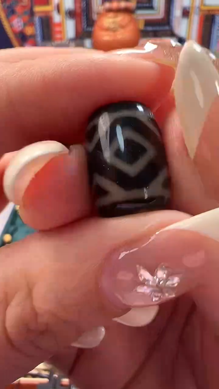 玛瑙/玉髓（覆膜）颈饰未镶嵌38.（微瑕）