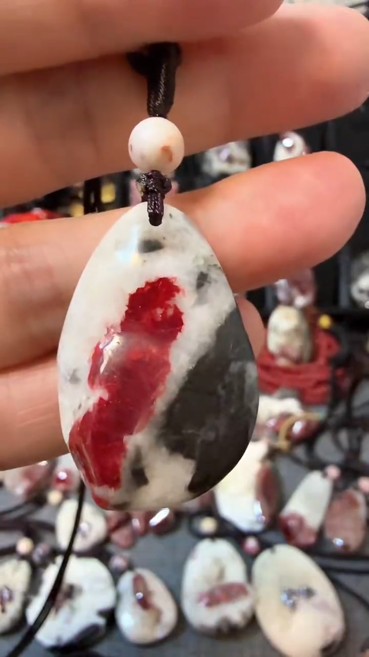 【闪购商品】天然辰砂大晶砂随行吊坠1
