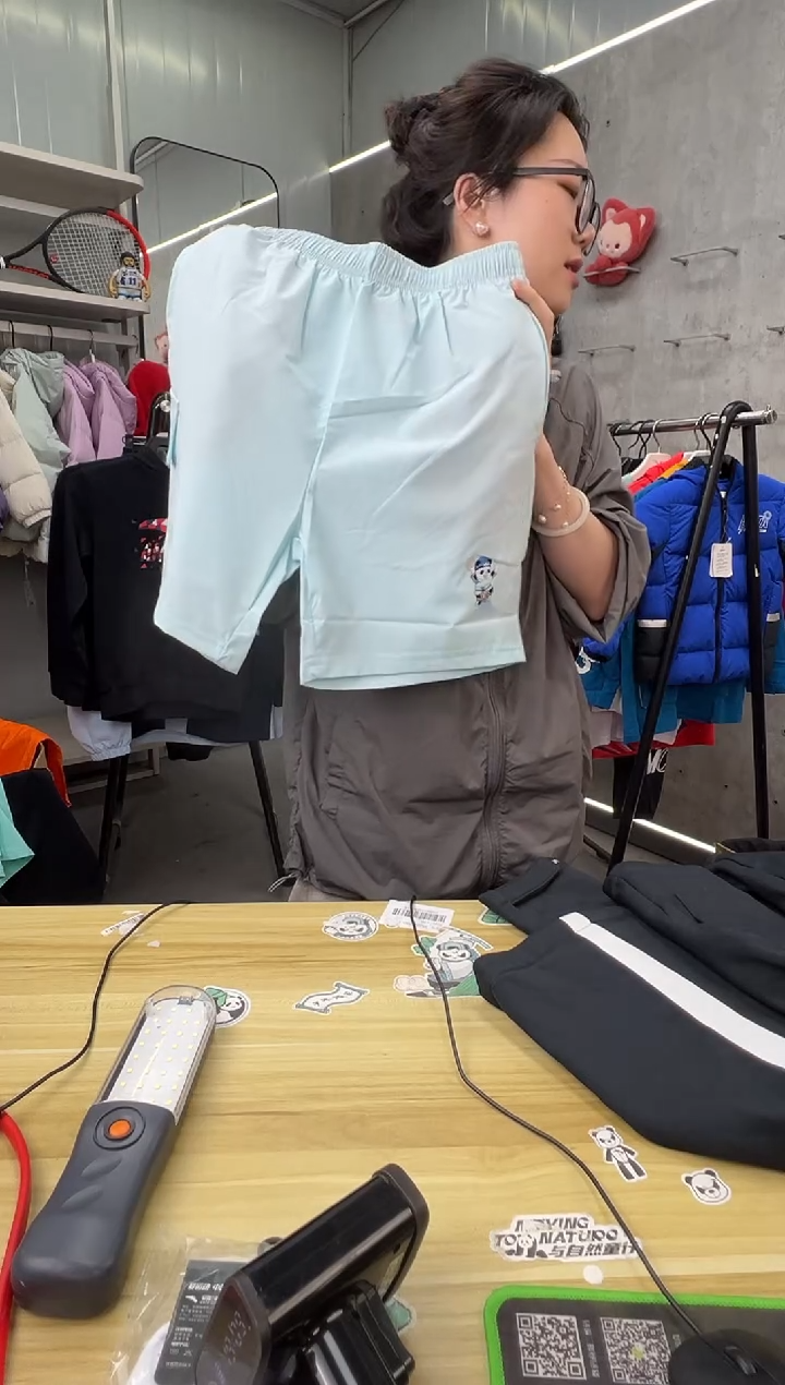 【闪购商品】安踏儿童衣服尺码：170