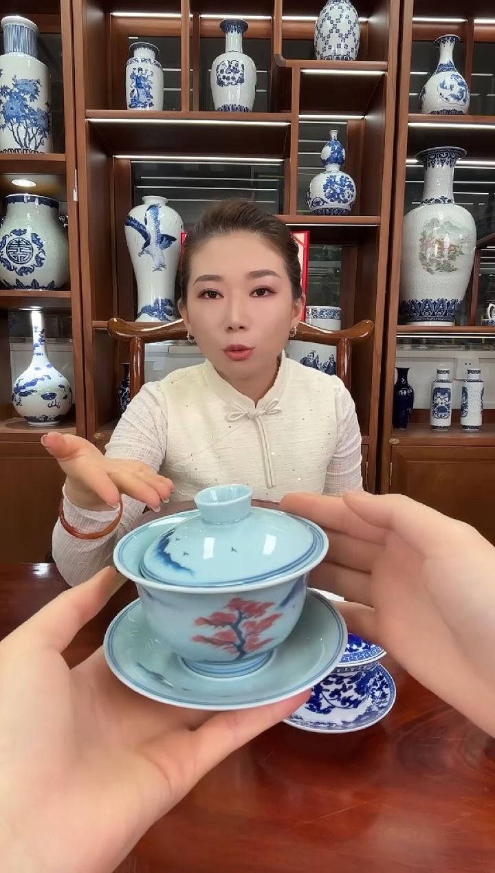 A14景德镇青花山水写意三才盖碗