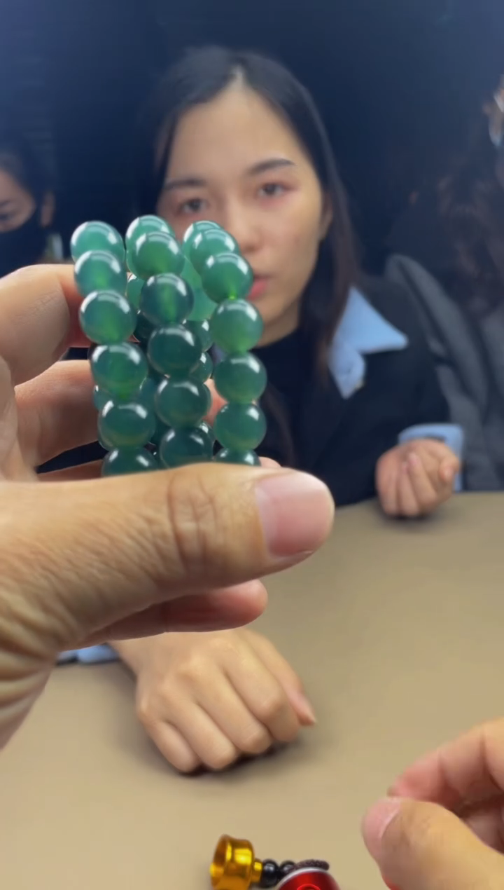 【闪购商品】定制翡翠未镶嵌多样性发货只发一件2400