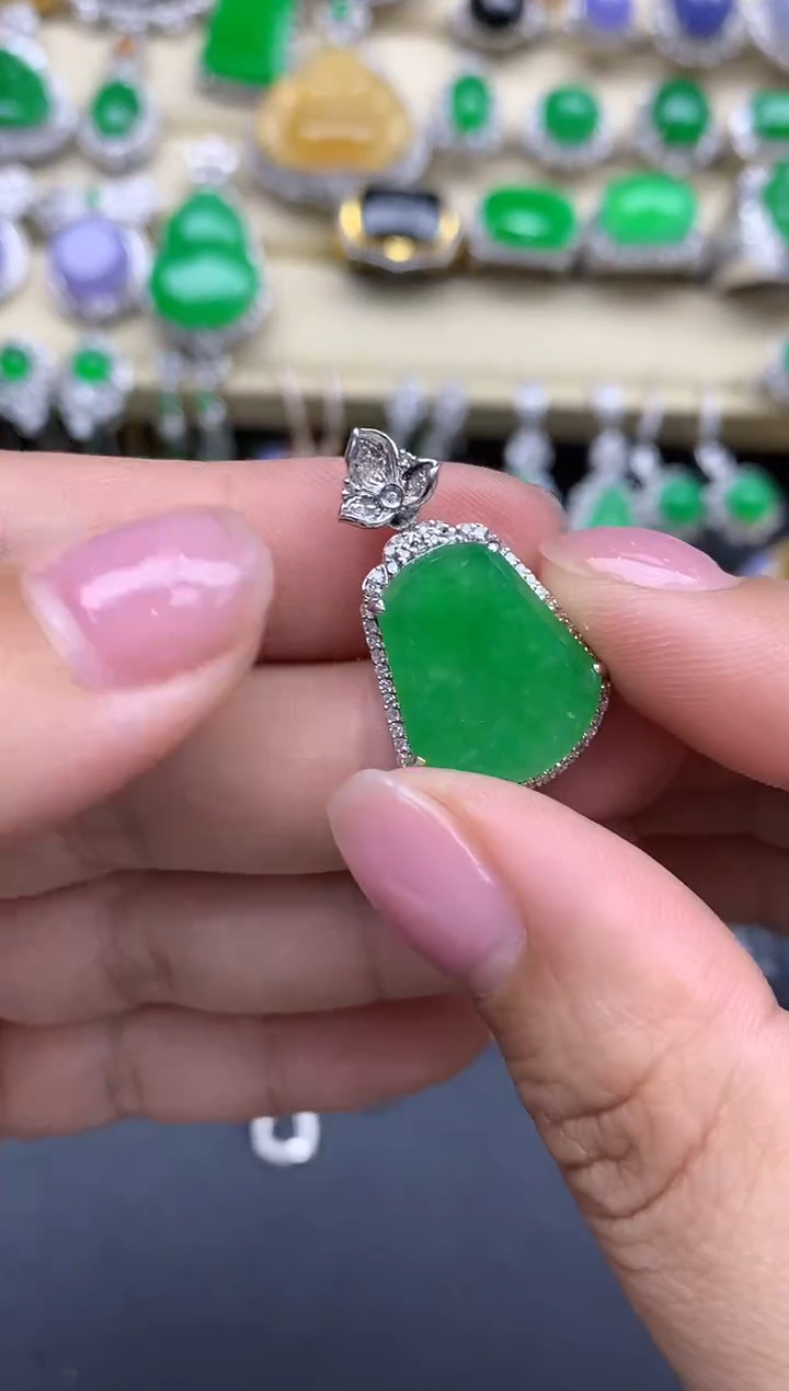 【闪购商品】翡翠颈饰18K金镶嵌467-中国好珍宝