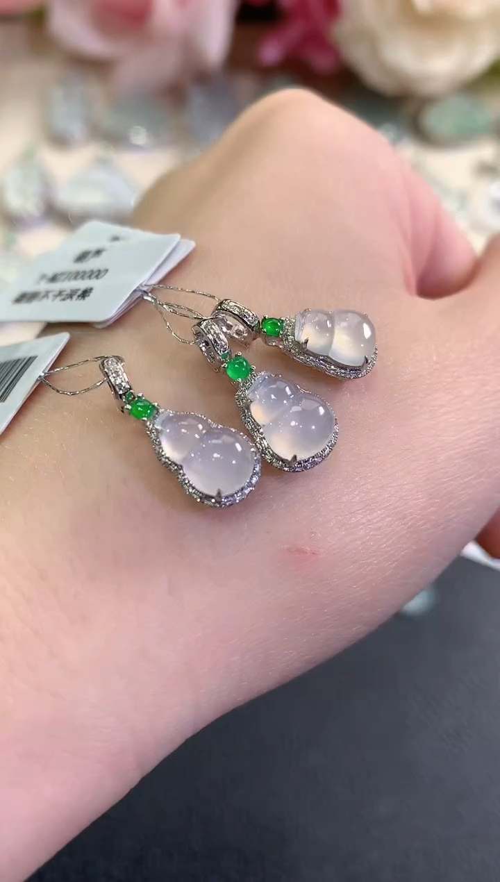 吊坠(不含链)18K金镶嵌翡翠冬日珠宝多样性发货一件Q1