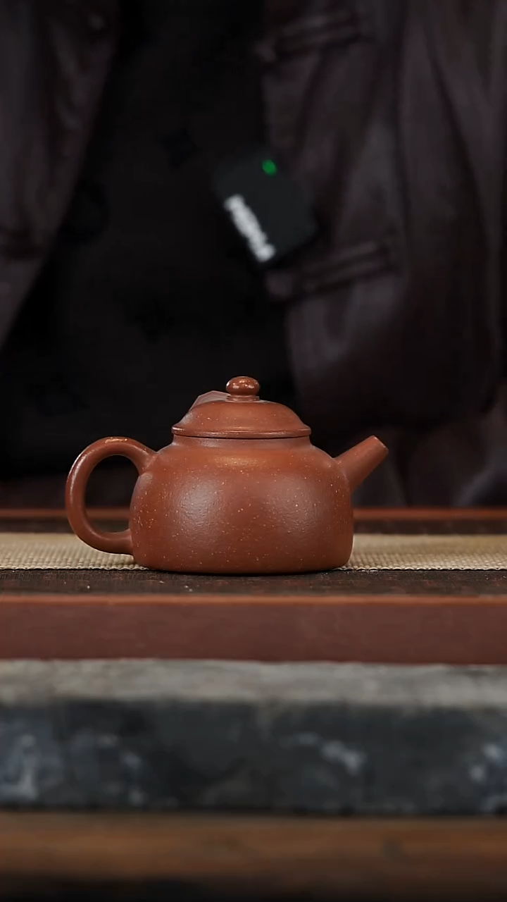 茶壶紫砂150毫升红降坡壶