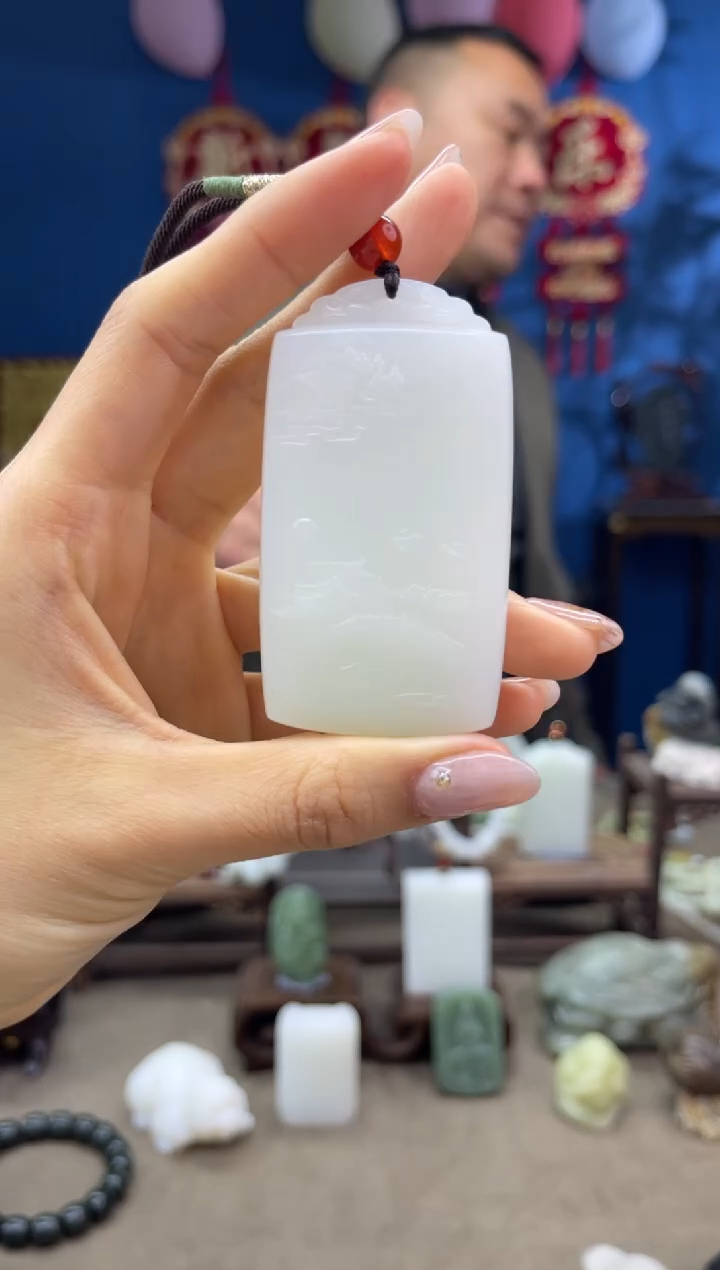 【闪购商品】和田玉颈饰未镶嵌1