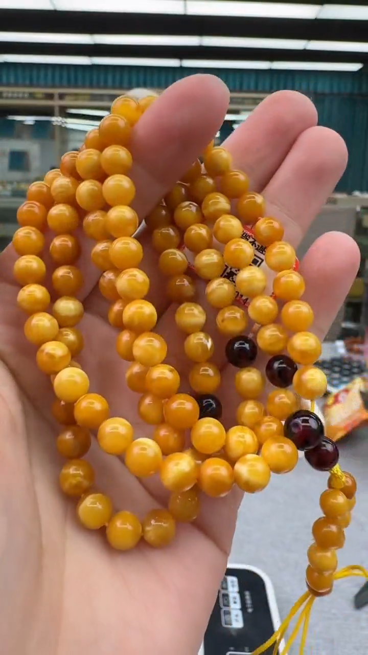 未镶嵌颈饰琥珀288秒拍号