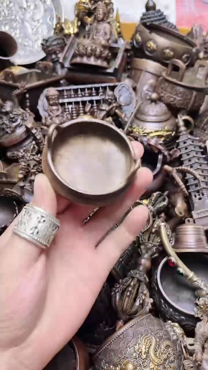 精美铜器  点击下单