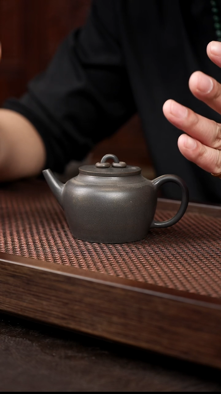 茶壶紫砂岩中泥双圈直流{老}