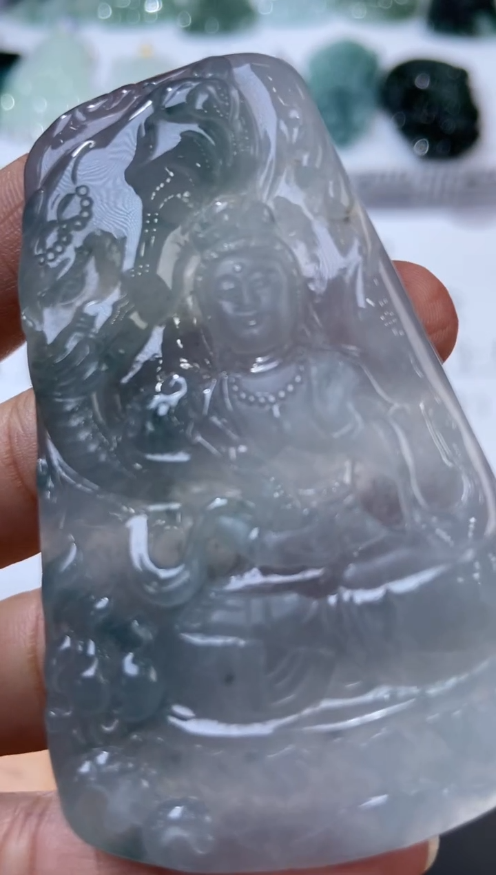 未镶嵌挂件翡翠379012   多人 