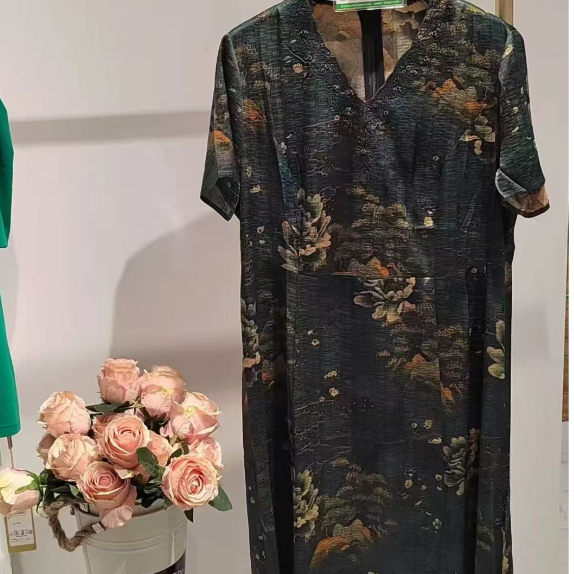 1112出水芙蓉裙高端领透气夏季妈妈装连衣裙