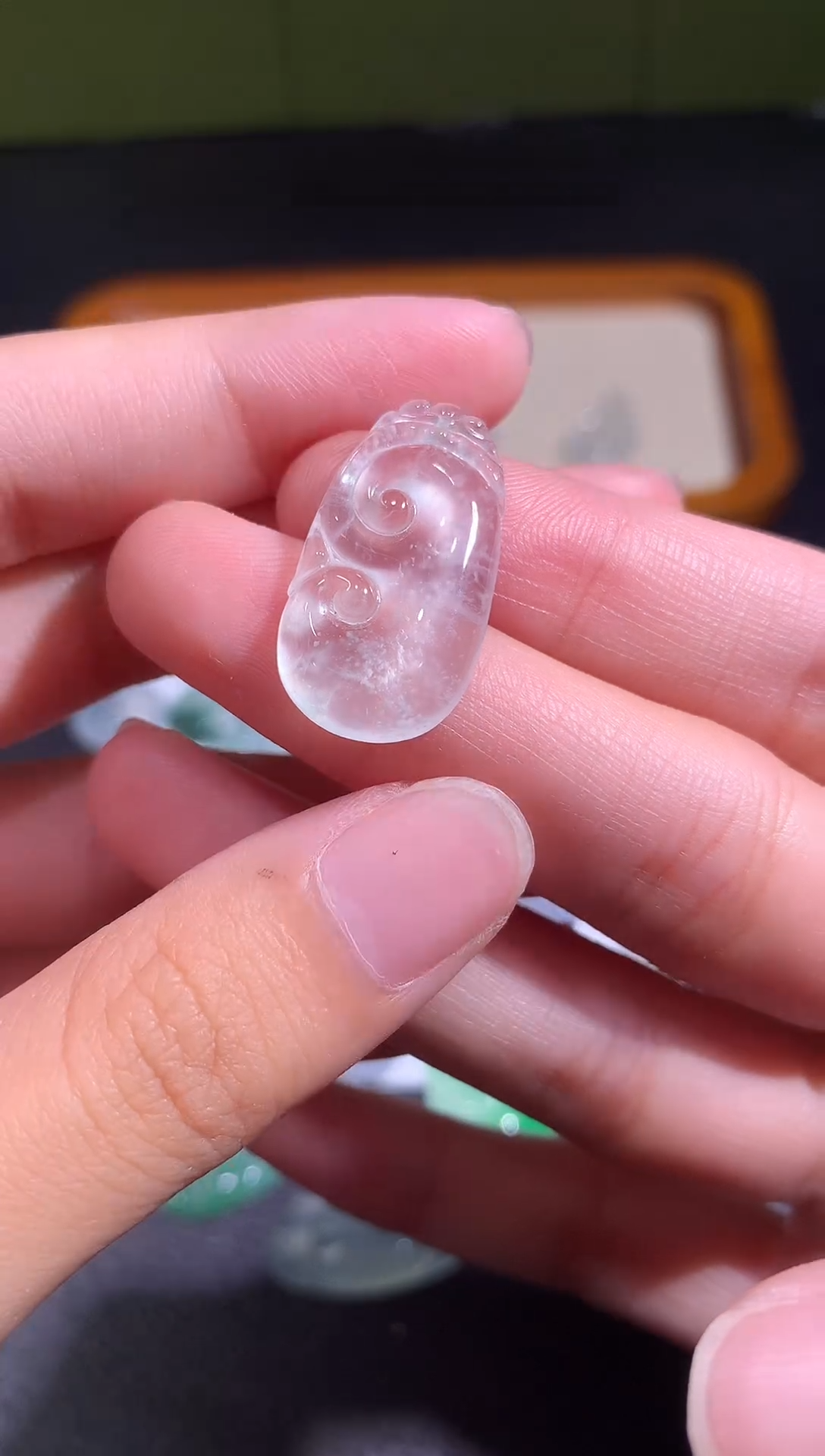 颈饰未镶嵌翡翠如意